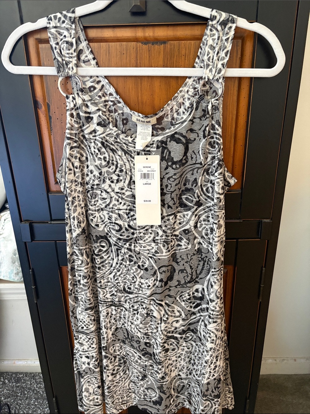 Women's Black & White Patterned Tank Top